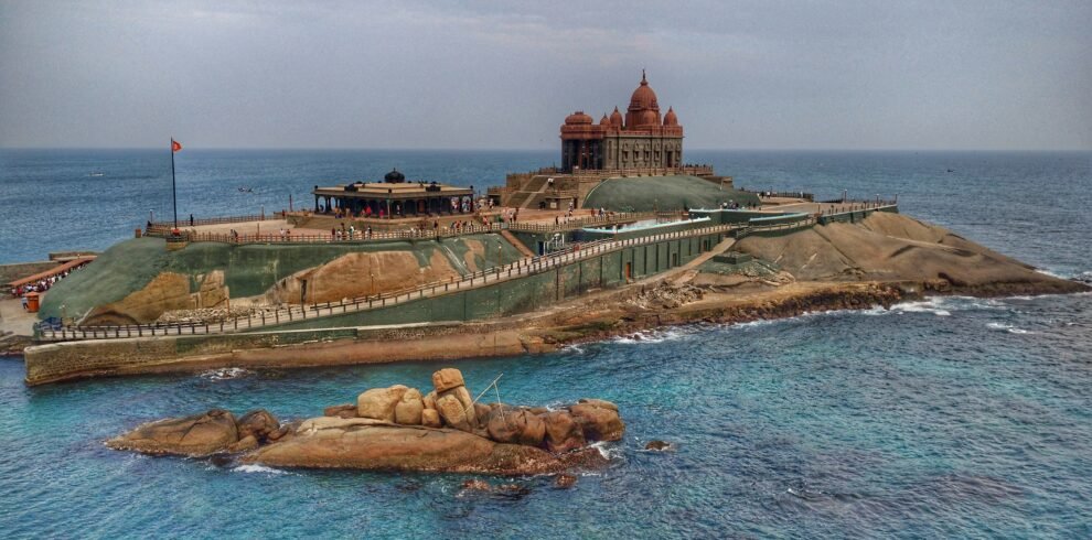 Kerala Tour with Kanyakuamri